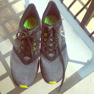 Zoom strike Nike running shoes